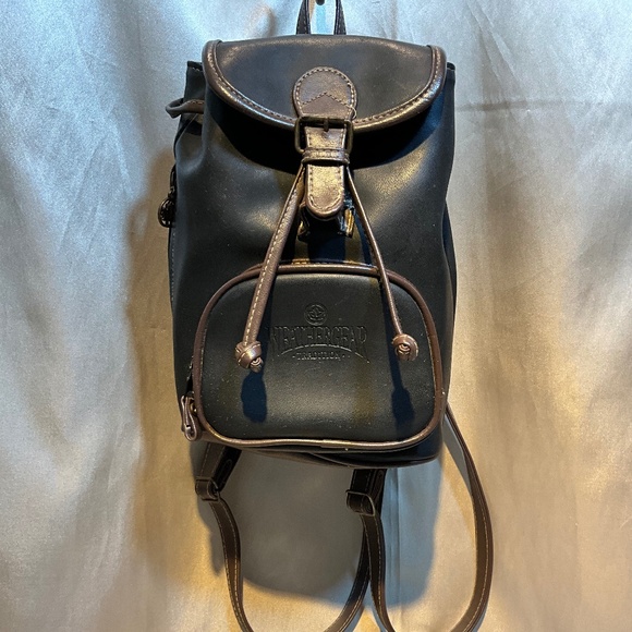 Weathergear Tradition smaller Brn/blk leather backpack.     20-H9Ea main image 7